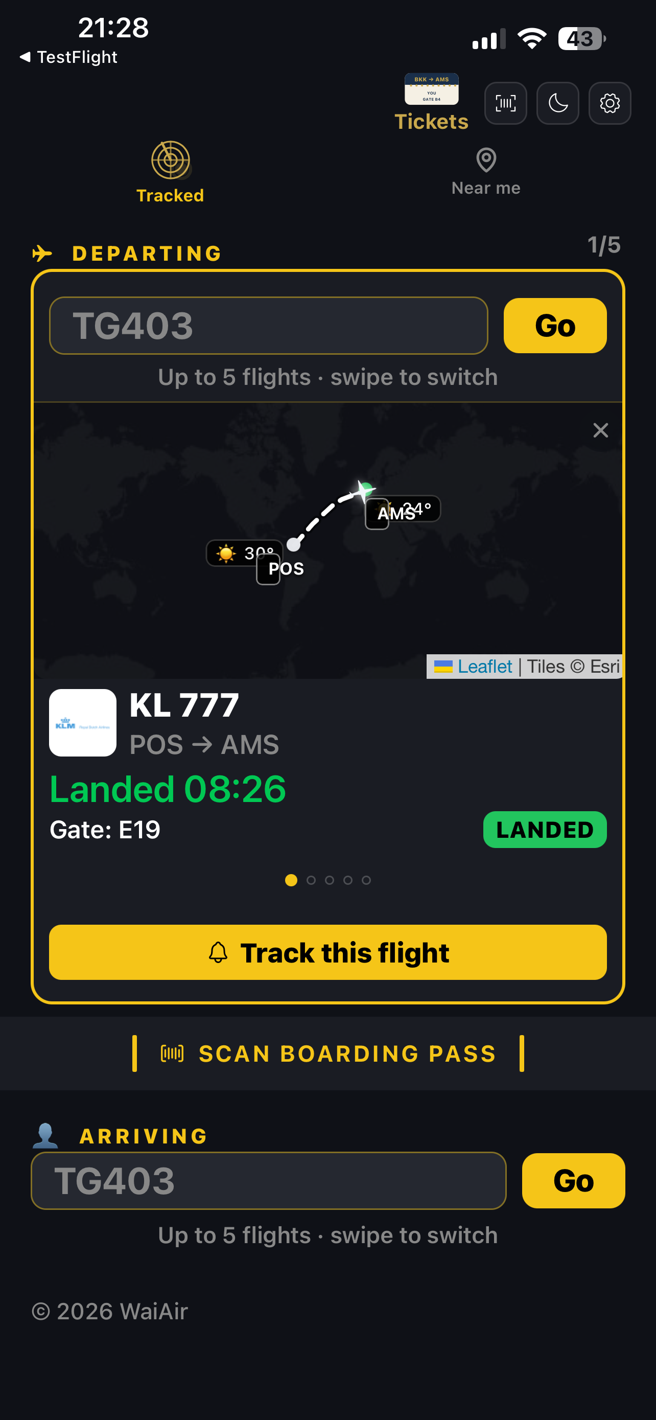 WaiAir flight tracking card showing gate and status